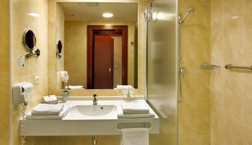 OLYMPIA hotel, s.r.o.**** Mariánské Lázně - Dvoulůžkový pokoj single use , Dvoulůžkový pokoj